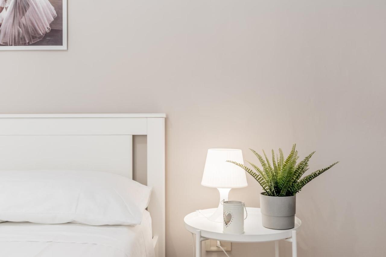 Apartmán Domus Camilla Řím Exteriér fotografie