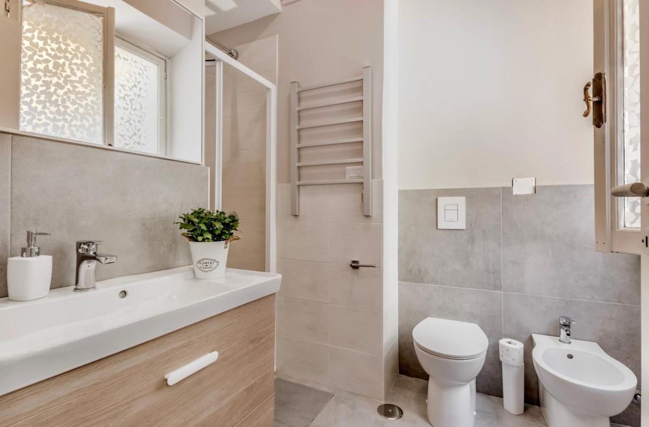 Apartmán Domus Camilla Řím Exteriér fotografie